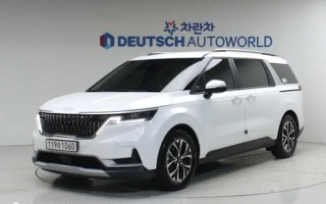 수원중고차판매시세 카니발 4세대 가솔린 9인승 프레스티지 매물 사진 4 - 2023/06 47,176km