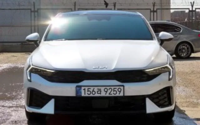 수원중고차판매시세 더 뉴 K5 3세대 1.6 터보 매물 사진 16 - 2024/01 10,000km